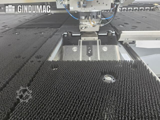 TRUMPF TruMatic 6000-1600 fiber TRUMPF TruMatic 6000-1600 fiber
