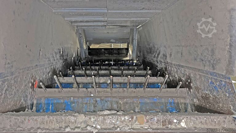 Cascade screens (vibrating waste screens), type SM 2400 x 5000 F - UW30 IFE Aufbereitungstechnik GmbH SM 2400 x 5000 F β UW30