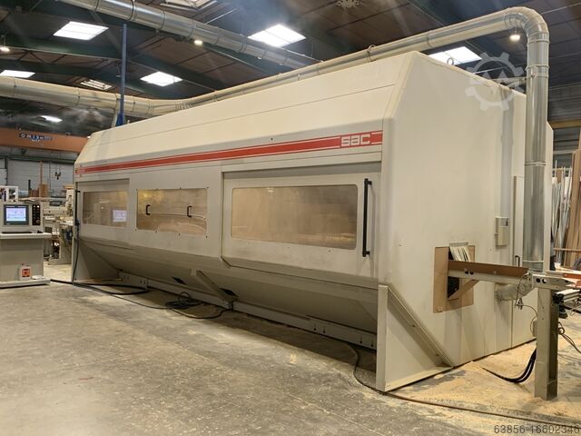 Flexible Linie für die Fensterproduktion HEXAGON