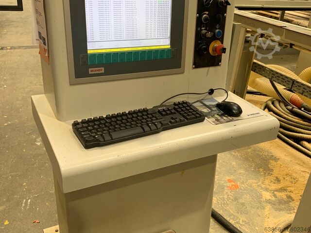 Flexible Linie für die Fensterproduktion HEXAGON