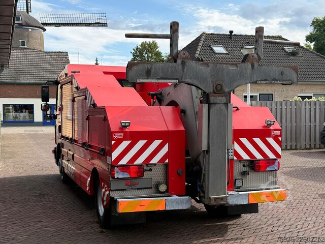 Bergungsfahrzeug MAN TGL 8.220 Takelwagen TowTruck Abschlepwagen Tak...
