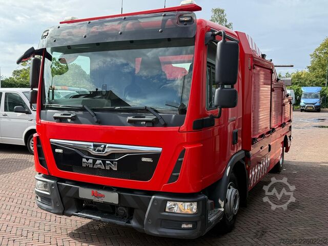 Bergungsfahrzeug MAN TGL 8.220 Takelwagen TowTruck Abschlepwagen Tak...