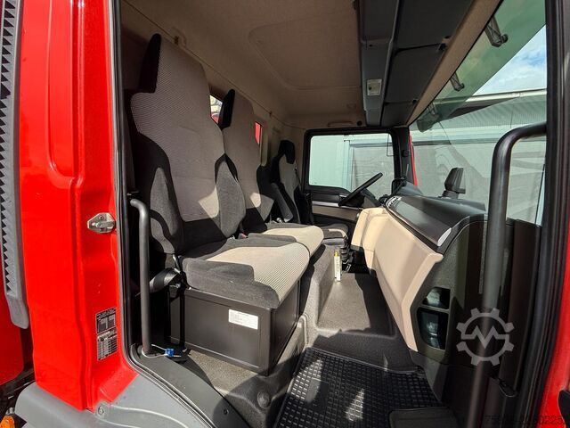 Recovery vehicle MAN TGL 8.220 Takelwagen TowTruck Abschlepwagen Tak...