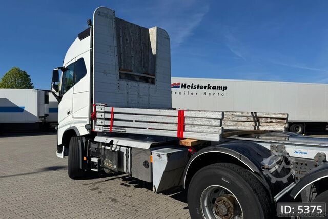 Holztransporter Volvo FH16 750 Globetrotter XL, Euro 6, 8x4 / Hydraul...