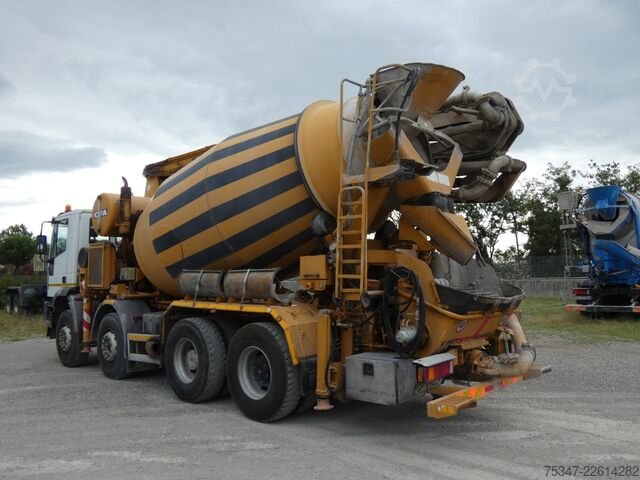 Concrete pump truck Iveco EUROTRAKKER 410E44H