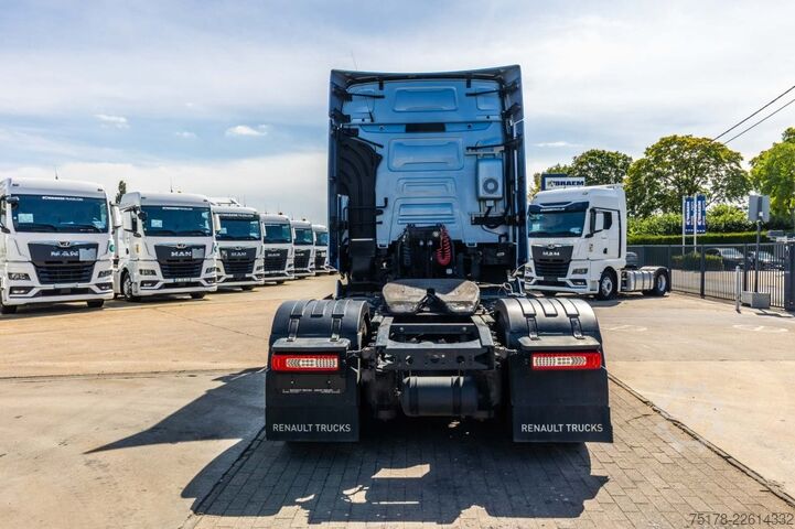 Standard-SZM RENAULT T520