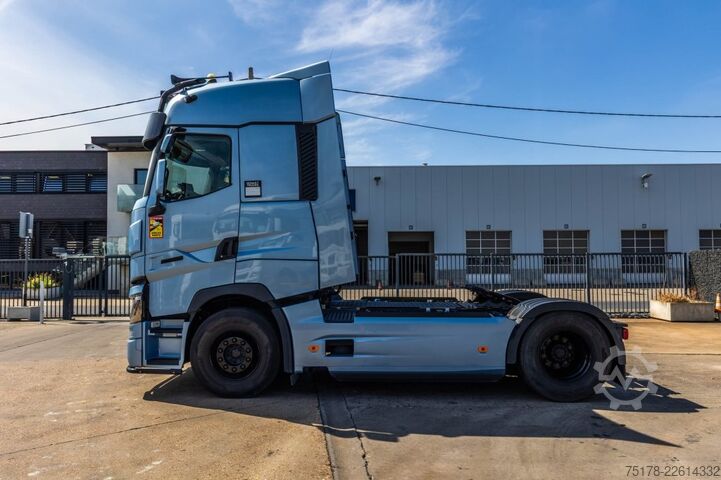 Standard-SZM RENAULT T520