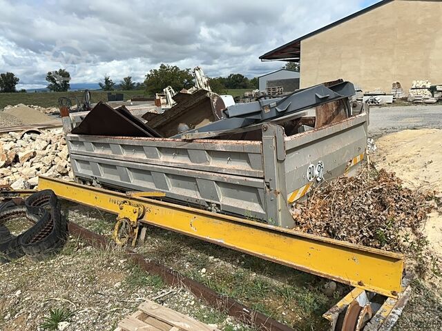Tipper Semi-trailer MOLCIK Tipper trailer