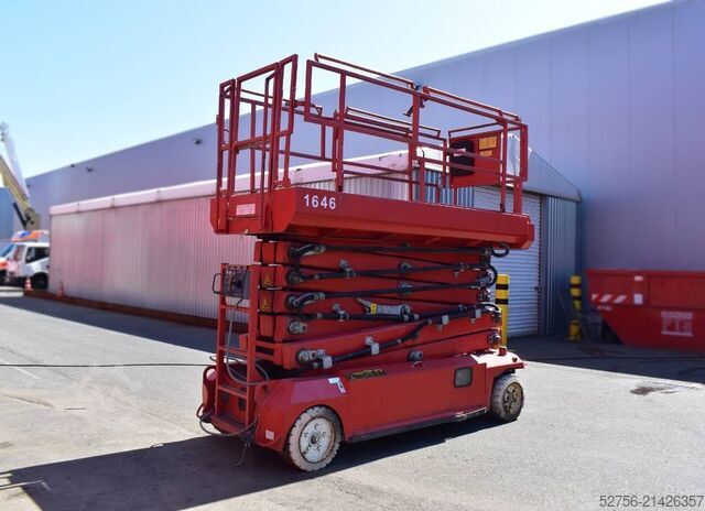Scissor lift PB Lifttechnik S151-12E