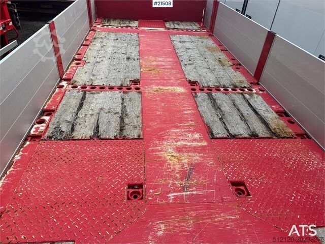 Doll Machinery Semi w/ Widening and Hydraulic Bridges. Doll Machinery Semi w/ Widening and Hydraulic Bridges.