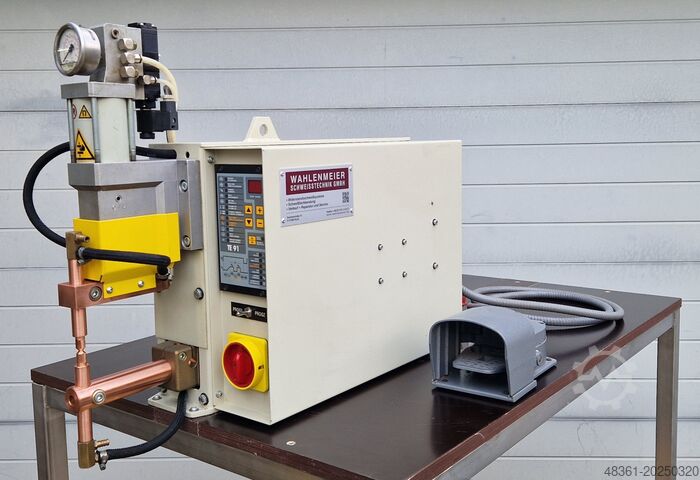 Spot welding machine TECNA 2102