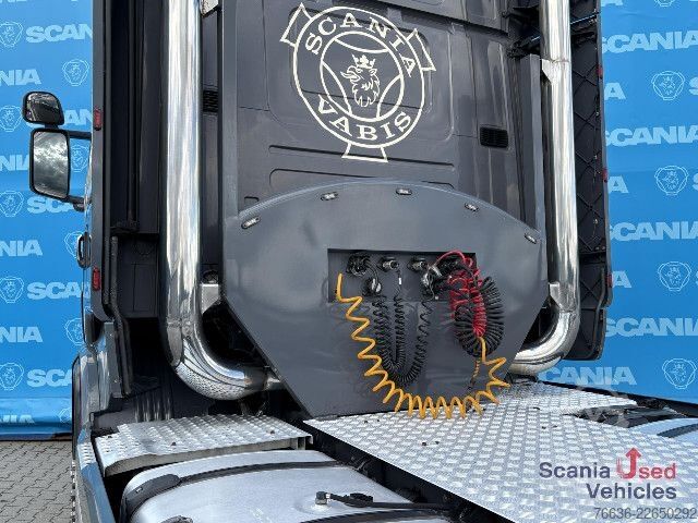 Standard tractor unit Scania R 500 LA4x2HNB RETARDER FULL AIR MANUAL V8