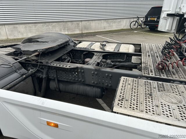 Standard tractor Mercedes-Benz Actros 1840 Streamspace / 583 dkm / Full Spoile...