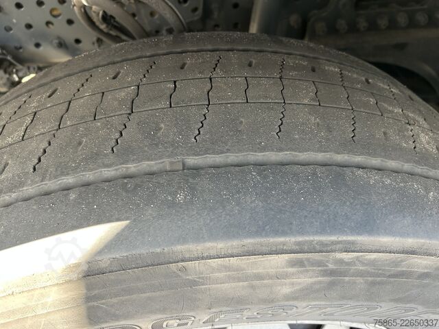 Standard tractor Mercedes-Benz Actros 1842 Streamspace / 457 dkm / Full Spoile...