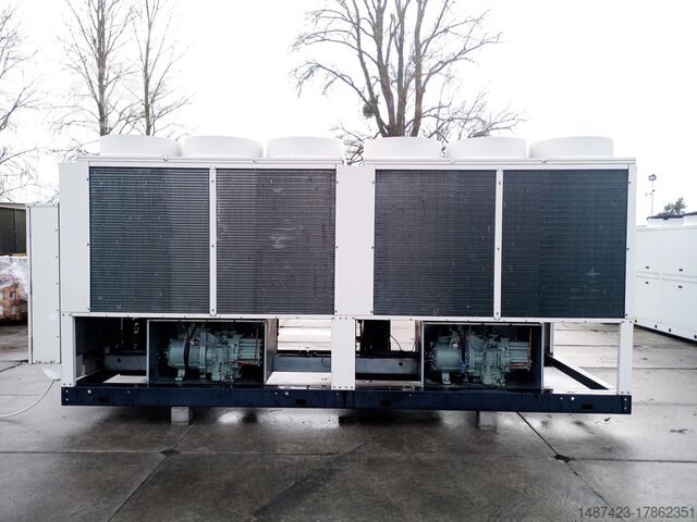 Chiller HITACHI RCUE 412 kW.