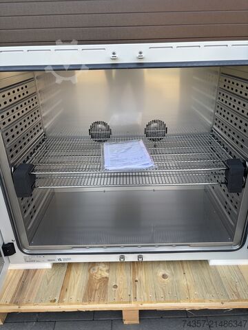 Binder FP 400 laboratory drying oven Binder FP 400