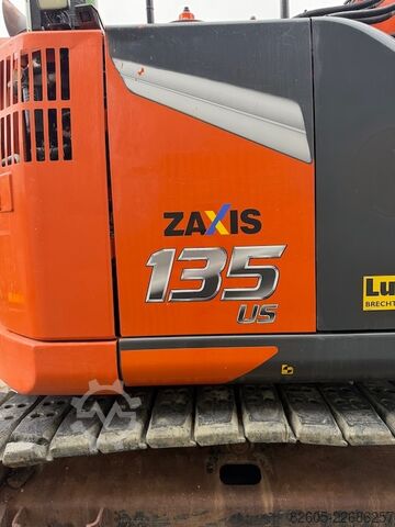 Crawler excavator Hitachi ZX 135 US-7