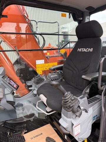 Crawler excavator Hitachi ZX 135 US-7