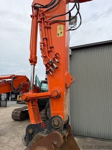 Crawler excavator Hitachi ZX 180 LC-5