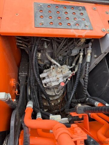 Crawler excavator Hitachi ZX 180 LC-5