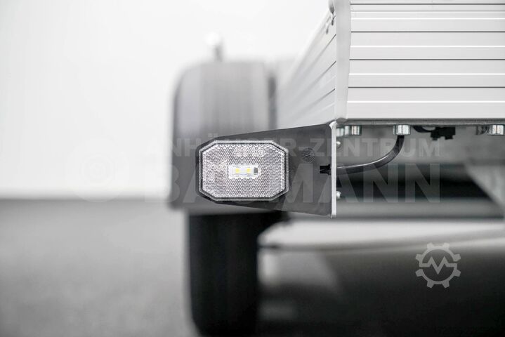 Box trailer Unsinn UKU 421719-26-14 | RAMPE 426X175X194CM 2600KG KOFFERANHÄNGER