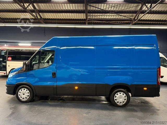 High top van IVECO Daily 35S18 Kasten L2H2 STHZ LED R-CAM AHK 3,5T