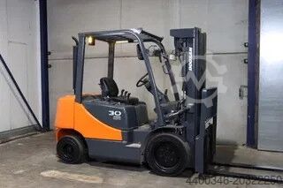 Forklift Doosan D30S-5