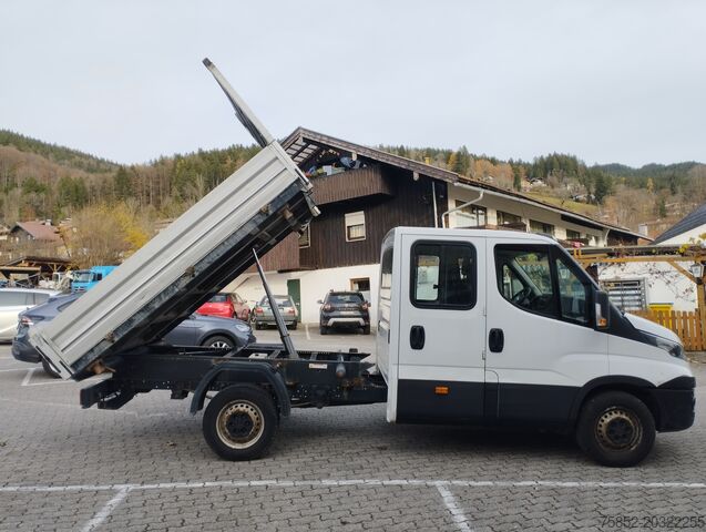 Transporter with suitcase Iveco Daily 35S12 Kipper Doppelkabine Klima