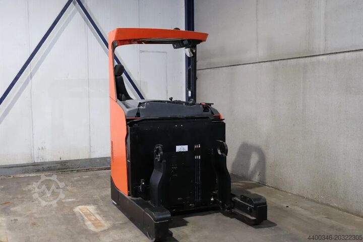 Reach truck BT RRE160H