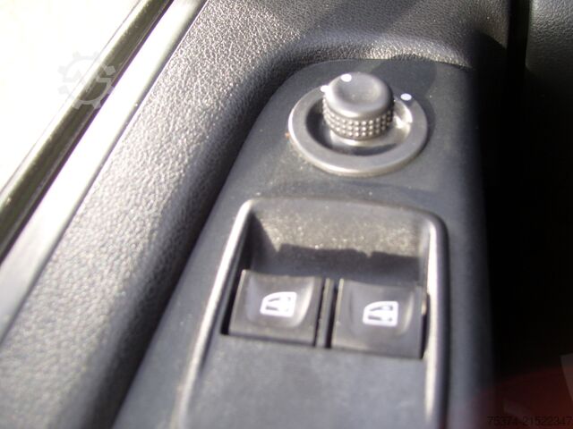 Kastenwagen Renault Trafic L2H1 KLIMA NAVI EURO6