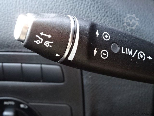 Panel van MERCEDES-BENZ Vito Mixto 124 CDI 4x4 lang LED Distronic
