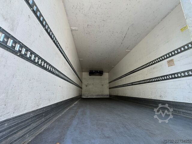 Kühlkoffer-LKW Daf LF 250 E6  Carrier Supra Strom Tür + LBW Kamera
