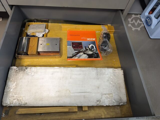 Universal length measuring machine SIP – Société Genevoise d’Instruments de MUL-1000