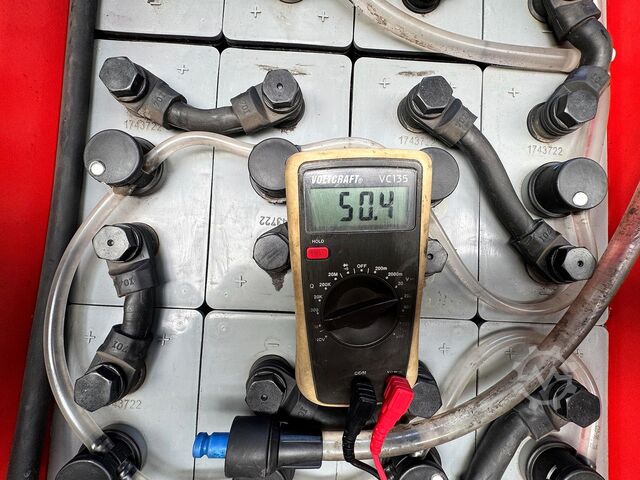S+UVV 09/27 3rd + 4th inspection, electric, 8,479 operating hours Linde R 16HD