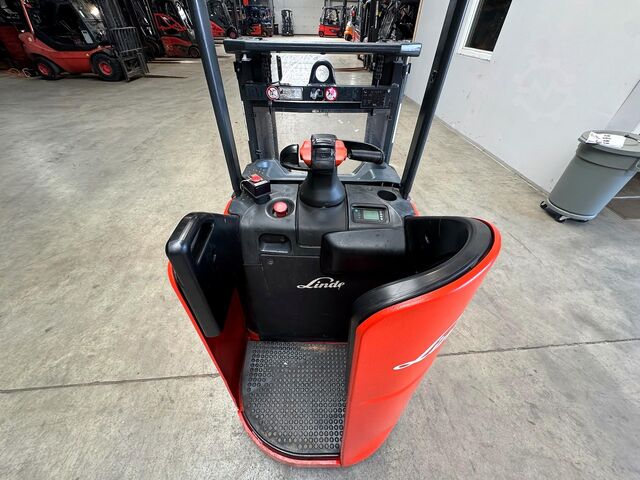 S+UVV 03/27 Initialhub Elektro 5.199 h Linde D 12HPSP