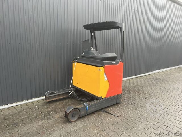 Schubmaststapler Linde R16-01