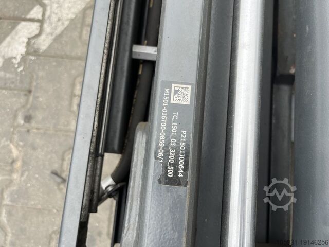 Schubmaststapler Linde R16-01