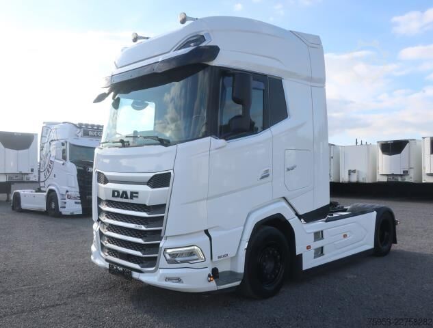 Standard tractor unit DAF XG+ 530 Intarder Navigation Standklima LED