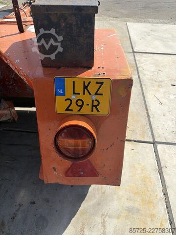 Stump mill Vermeer SC 710
