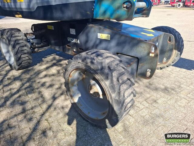 Telescopic boom lift Genie S-65