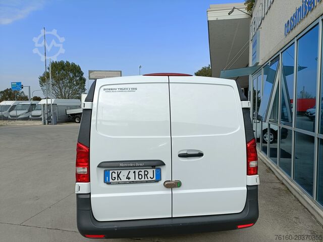 Long van 100% electric Mercedes-Benz EVito