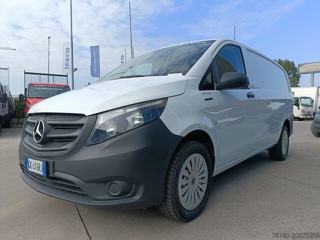 Long van 100% electric Mercedes-Benz EVito