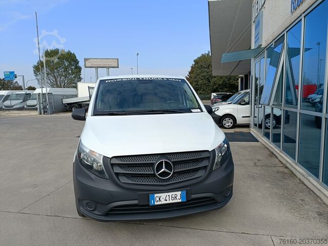 Long van 100% electric Mercedes-Benz EVito