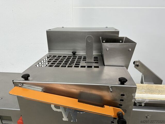 Roll making machine WP Kemper Quadro Filius