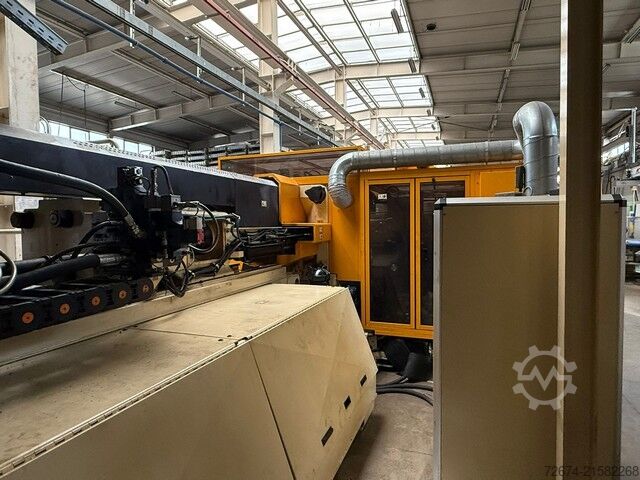 PET-Spritzgießmaschine HUSKY PET PREFORM PRESSES