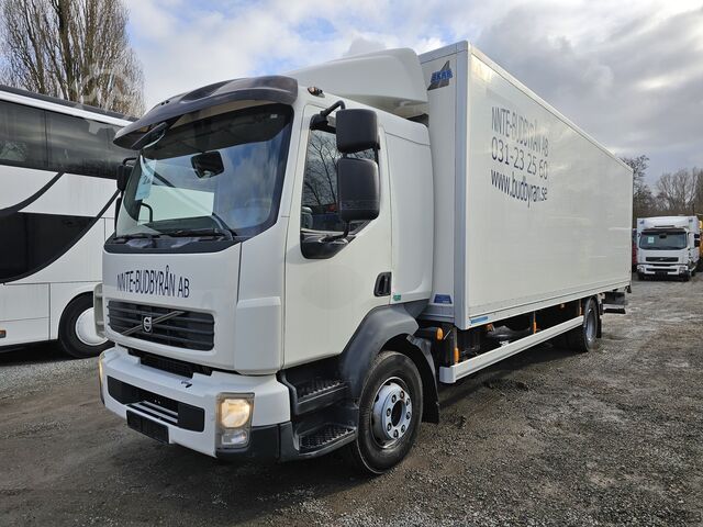 LKW mit Kofferaufbau Volvo FL 240 4x2 14Tons Hebebühne Blatt/Luft