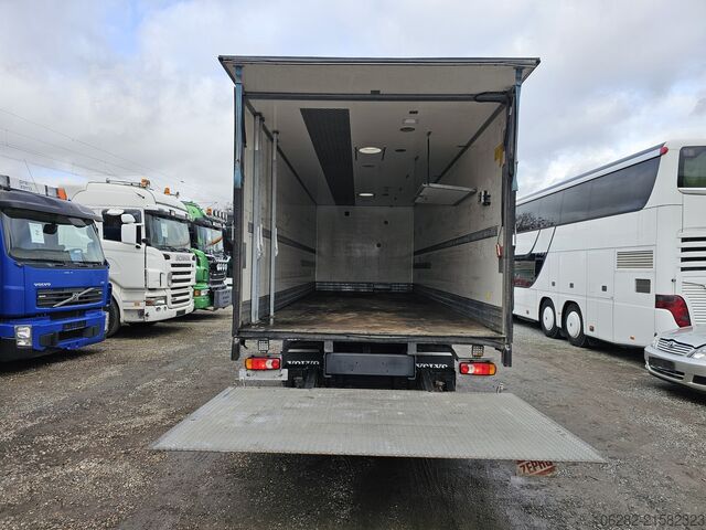 LKW mit Kofferaufbau Volvo FL 240 4x2 14Tons Hebebühne Blatt/Luft