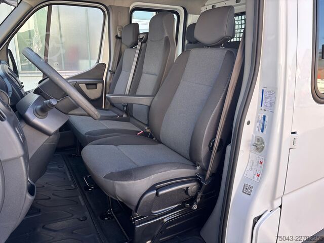 Pick-up van Renault Master Doka*Allrad*Klima*Kamera*1.Hand*