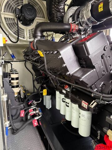 Aggregat Cummins KTA50-G3 - 1375 kVA Generator - DPX-18819