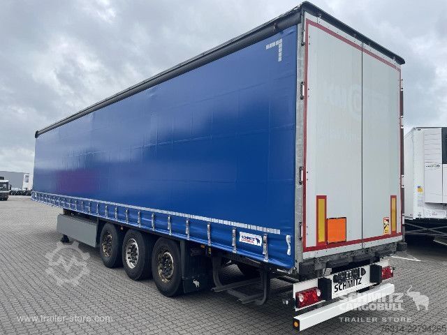 Auflieger mit Pritsche & Plane Schmitz Cargobull Curtainsider Standard Getränke
